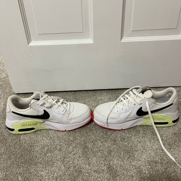 Nike Air Max - Picture 4 of 7